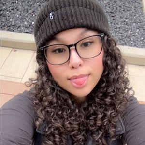 Meet your Posher, Janitz